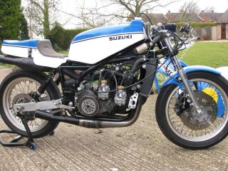 197 Suzuki Rg500 MK2 (photo 1 of 2)