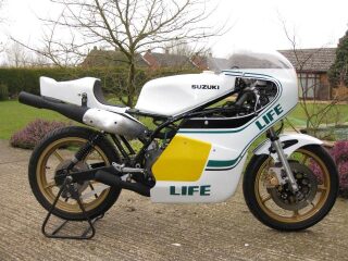 1976 Suzuki RG500 MK1 (photo 1 of 2)