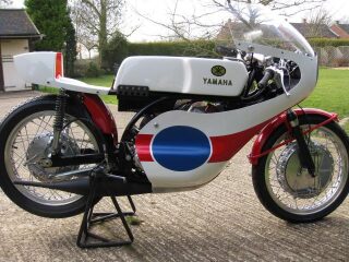 TR2 350cc Yamaha (photo 1 of 2)