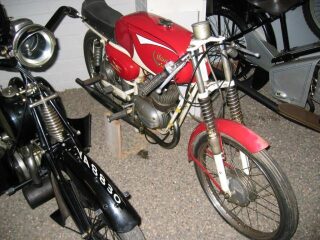 76) 1962 Itom (photo 1 of 2)