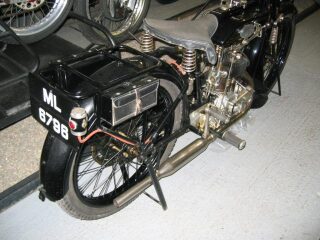 74) 1924 AJS (photo 2 of 2)
