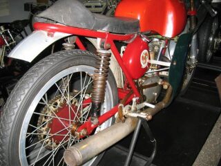 66)1963 Triumph Tiger Cub Racer (photo 2 of 2)