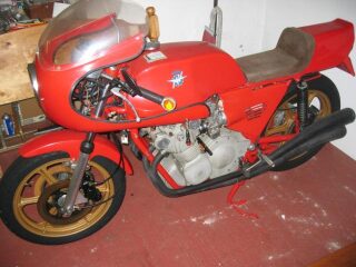 MV Agusta 860cc Magni Shaft Drive Classic racing Motorcycle Bike (photo 1 of 2)