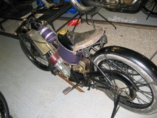 64) 1924 Scott (photo 1 of 2)