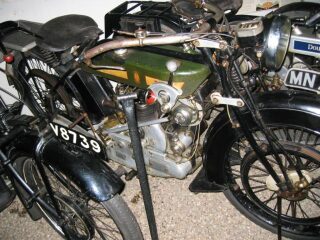 61) 1924 BSA (photo 1 of 2)