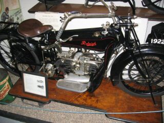 58) 1922 Raleigh Flat Twin 500cc (photo 2 of 2)