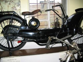 57) 1923 Ne-re-Car (photo 2 of 2)