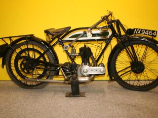 55)1925 Triumph model p (photo 1 of 2)