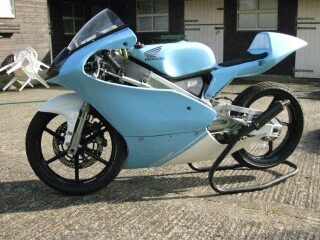 1997 Honda RS125 (photo 2 of 2)