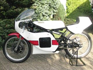 1980 Yamaha TZ125 G (photo 2 of 2)