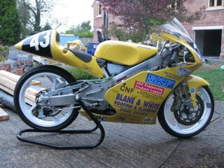 1998 Honda Rs125 (photo 1 of 2)