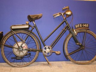 22) Winged wheel (photo 1 of 2)