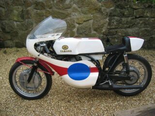 1969 Yamaha TR2 350cc 900101 Classic racing Motorcycle Bike (photo 1 of 2)