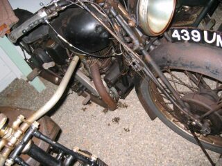 10) 1936 Rudge Bronze Head (photo 2 of 2)