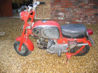 Honda Cz100 Monkey bike Classic Motorcycle Bike (photo 2 of 2)