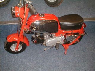 1963 Honda CZ100 (photo 2 of 2)