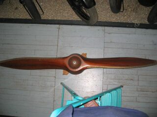 1 Areo Propeller (photo 1 of 2)
