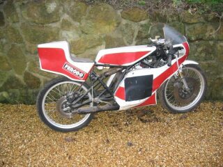 1980 Yamaha TZ125G Classic racing Motorcycle Bike (photo 1 of 2)