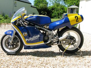 1983 Suzuki RGB500 (photo 1 of 2)