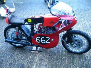 1962 Cotton Honda CB92 Racer 125cc (photo 1 of 2)