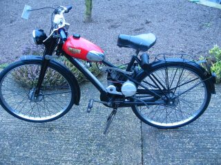 Bianci Aguilotto Italian 50cc Moped (photo 1 of 2)