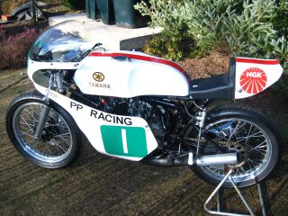 1977 Yamaha TZ250D (photo 1 of 2)