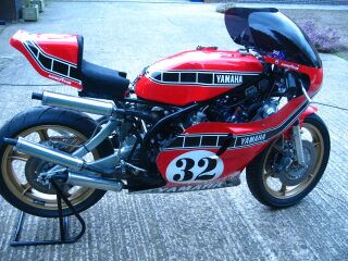 1978 Yamaha TZ750 (photo 2 of 2)
