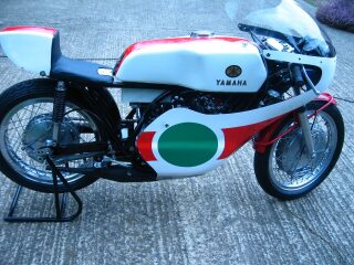 1974 Yamaha TZ250A (photo 2 of 2)
