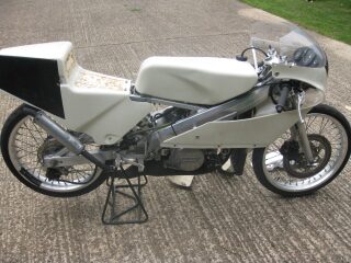 1987 Honda RS125 (photo 2 of 2)