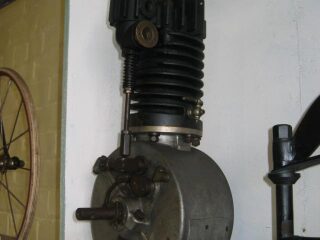 13) engines (photo 2 of 2)