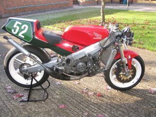 1992 Honda RS250 Upside down fork model (photo 2 of 2)