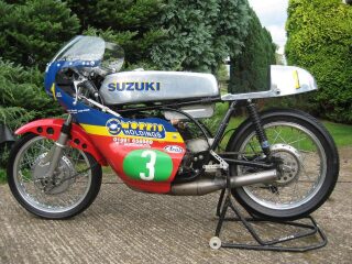 Suzuki T R 20 Racer (photo 2 of 2)