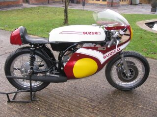 1971 Suzuki TR500 (photo 1 of 2)