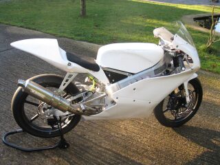2009 New Moriwaki Suzuki Moto GP 250 (photo 1 of 2)