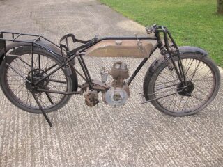 Royal Enfield (photo 1 of 2)