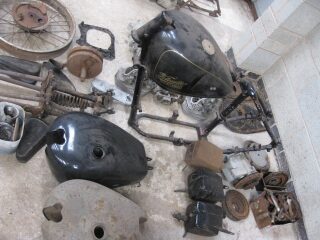 Vellocette KSS MK1 Mk2 bones of (photo 2 of 2)