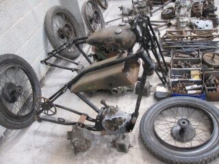 the makings of 5 rudges 1924 - 1932 inc 4 valve and radilal stuff (photo 1 of 2)