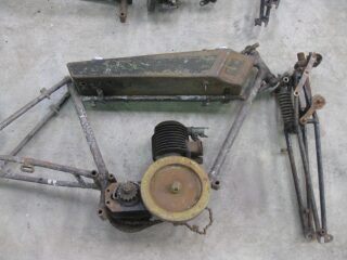 1920 's Royal enfields in the making (photo 1 of 2)