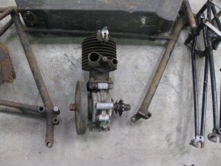 1922 Royal enfield (photo 2 of 2)