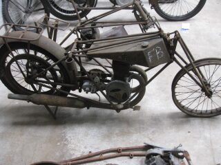 Francis barnet (photo 1 of 2)