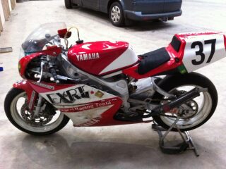 1994 Yamaha TZ250F (photo 2 of 2)
