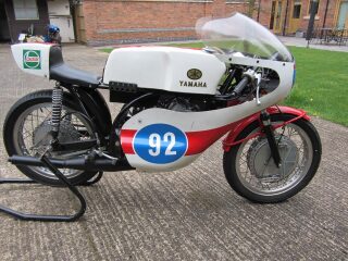 1969 Yamaha TR2 350cc Air cooled Drum Brakes (photo 1 of 2)