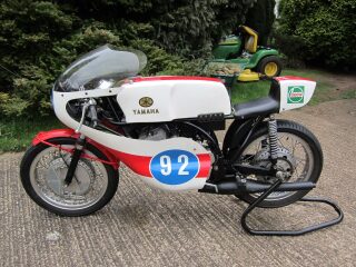 1969 Yamaha TR2 350cc Air cooled Drum Brakes (photo 2 of 2)