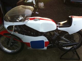 1980 Yamaha TZ350G (photo 1 of 2)
