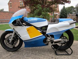 1983 Suzuki RGB500 MK8 (photo 1 of 2)