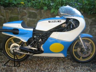 1981 Suzuki RG500 MK6 Classic racing Motorcycle Bike (photo 2 of 2)