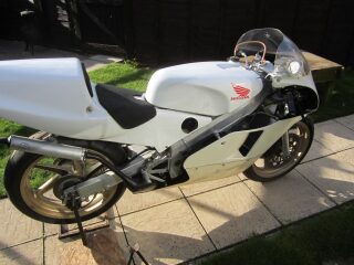 1990 Honda RS250 (photo 2 of 2)