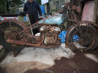 Indian V twin (photo 1 of 2)