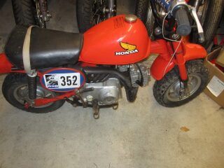 1980 Honda Z50R (photo 1 of 2)