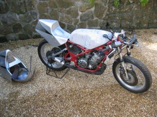 1982 Yamaha TZ250 J Classic racing Motorcycle Bike (photo 1 of 2)